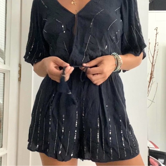 Abercrombie + Fitch Navy Blue Beaded Sequin Short Sleeve Romper, Women's Size XS - Picture 1 of 8